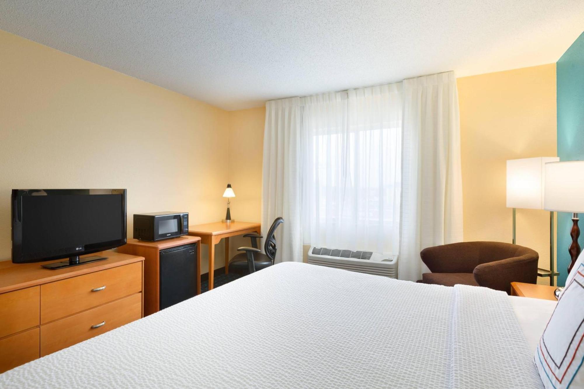 Fairfield Inn & Suites Bismarck South Екстериор снимка