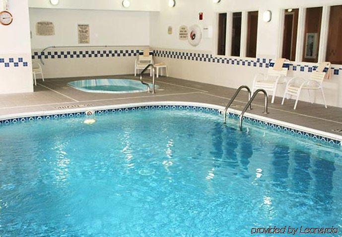 Fairfield Inn & Suites Bismarck South Екстериор снимка